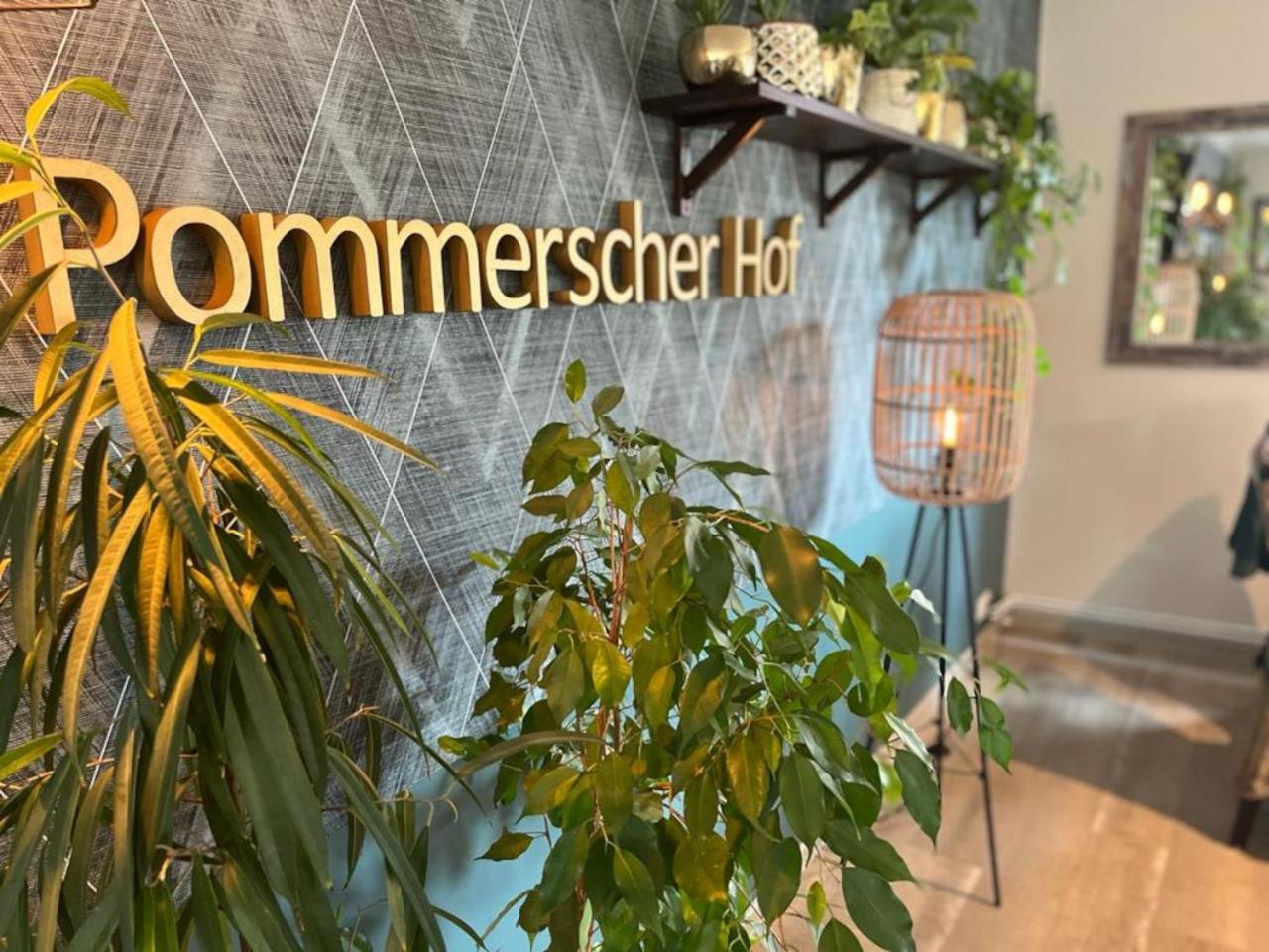 Hotel Pommerscher Hof 奥斯特西巴德钦诺维茨 外观 照片