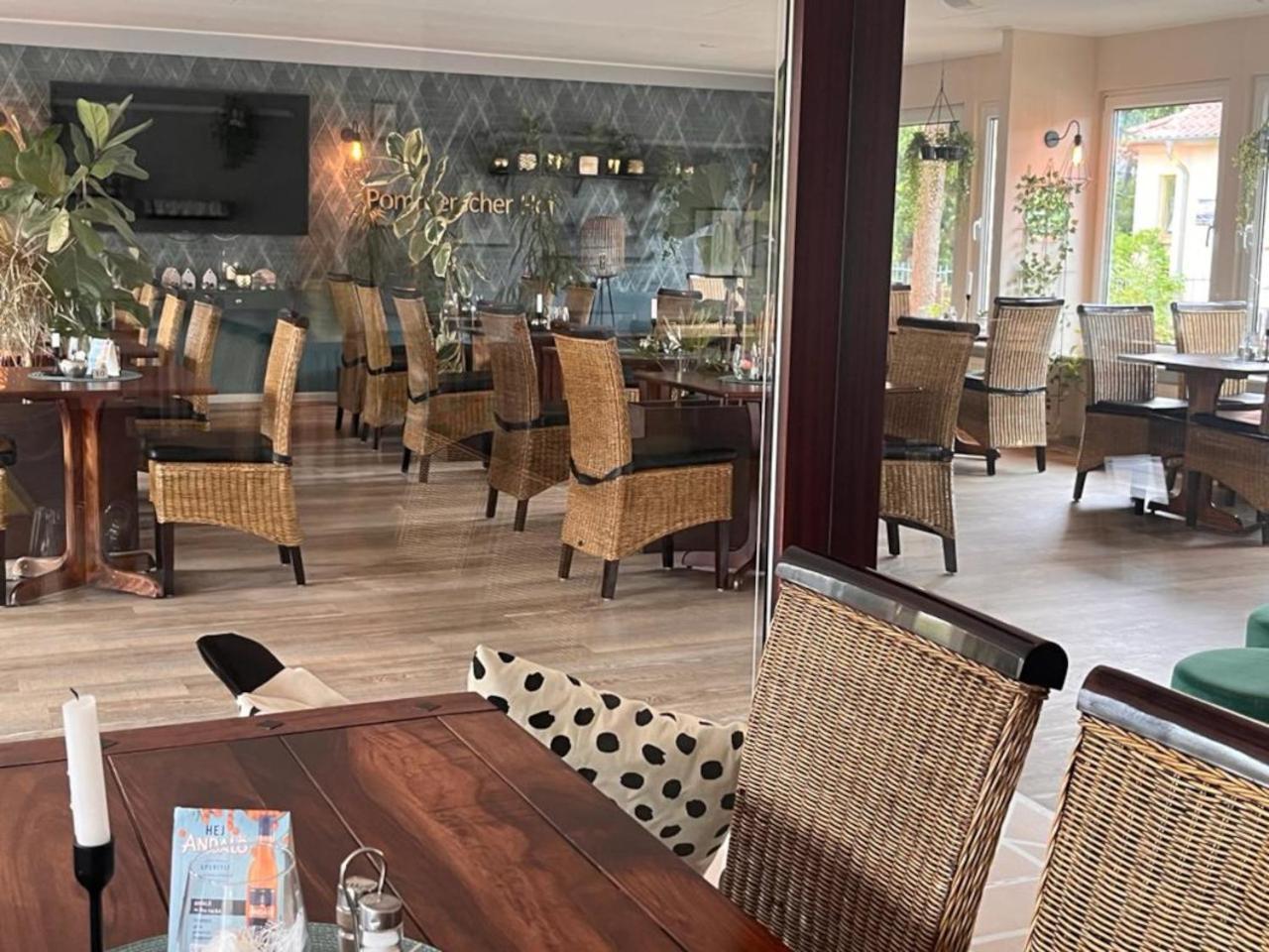 Hotel Pommerscher Hof 奥斯特西巴德钦诺维茨 外观 照片